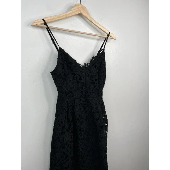 ASTR The Label Lace A Line Women's Sleeveless Midi Dress Black Size: Small NWT - Picture 3 of 9